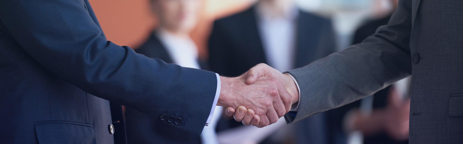 Bizimlə əlaqə saxlayın